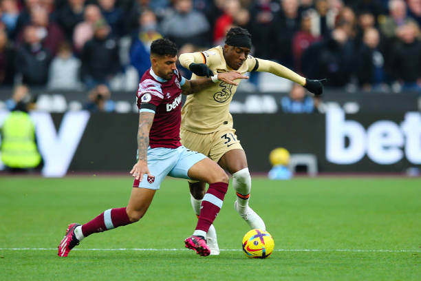 三塔阵容不 三塔阵容不