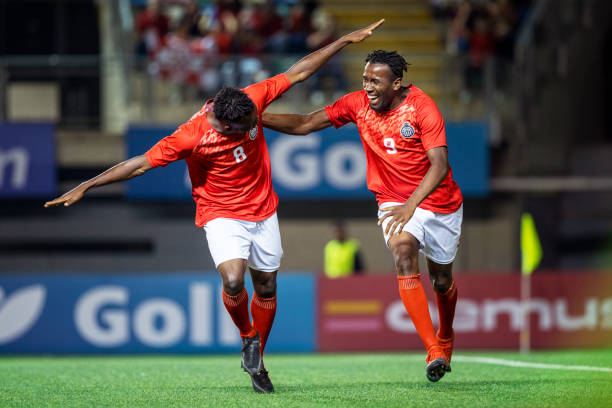 依然持有培 依然持有培